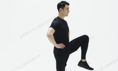 35 髖關節(jié)環(huán)繞