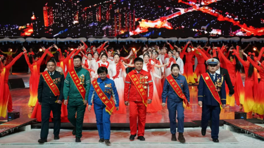 “冰雪迎春向未來 凝心聚力譜新篇” 全國職工冰雪運動挑戰(zhàn)賽在吉林開幕