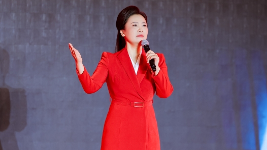 你，就是那道光！